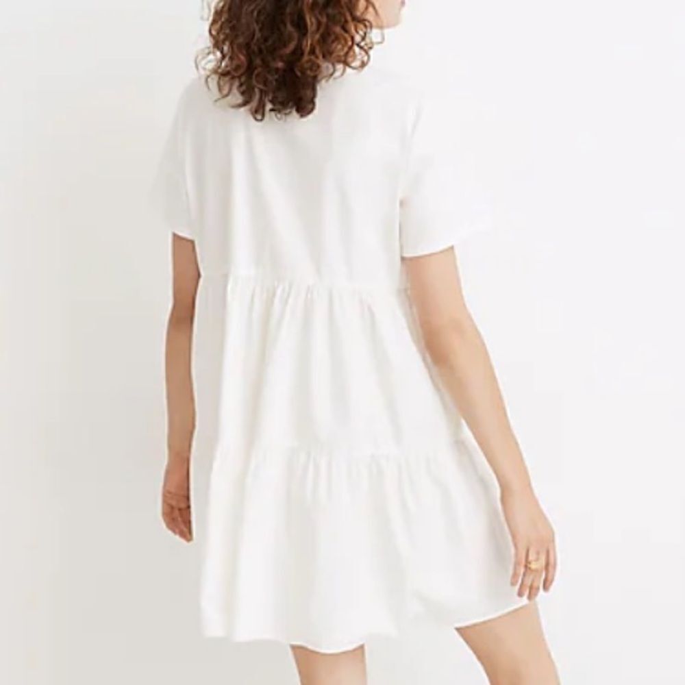 Madewell Button-Front Short Sleeve Tiered Mini Dress in Size Large in Lighthouse - Picture 2 of 12